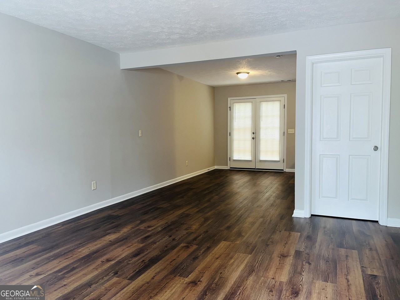 603 Wilburn Ave Apt E - Photo 4 of 17