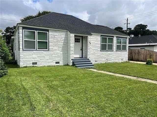 1304 N Cloverleaf Cir - Photo 3 of 20