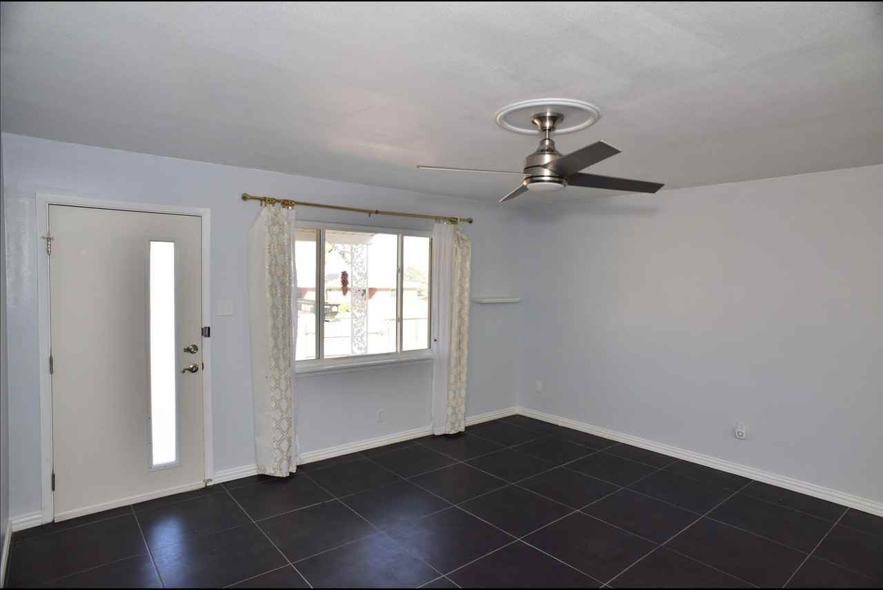 3600 Volcanic Ave - Photo 7 of 49