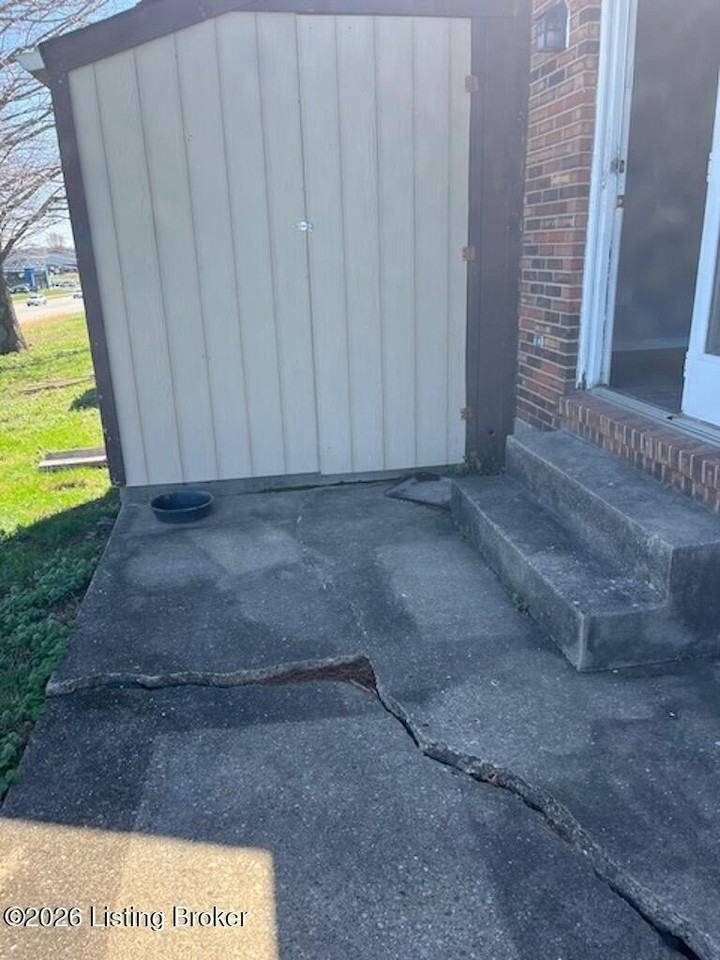 1707A Cliff Ridge Ct Unit A - Photo 4 of 16