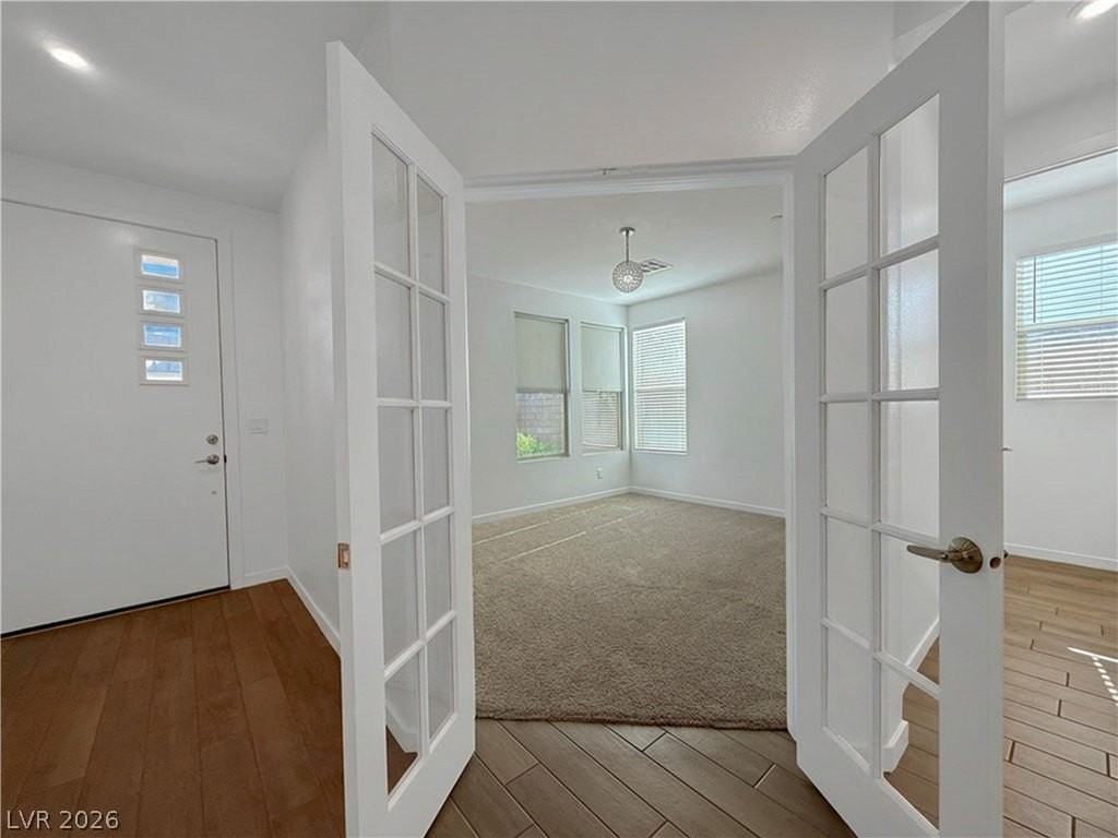 1853 Crown King Ct - Photo 6 of 39