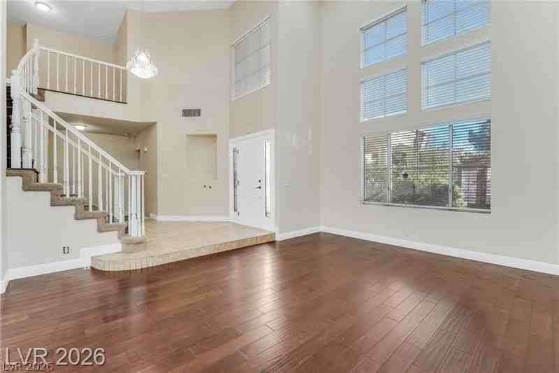 7 Crown Valley Dr - Photo 5 of 50