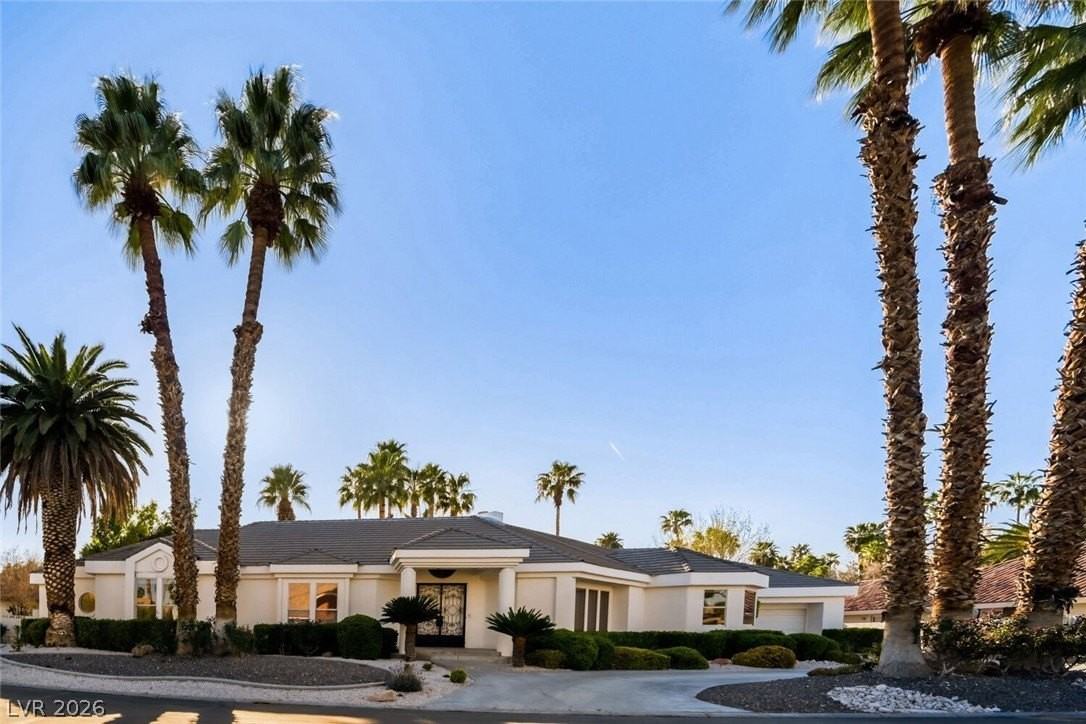 212 Dalmatian Ln - Photo 3 of 30