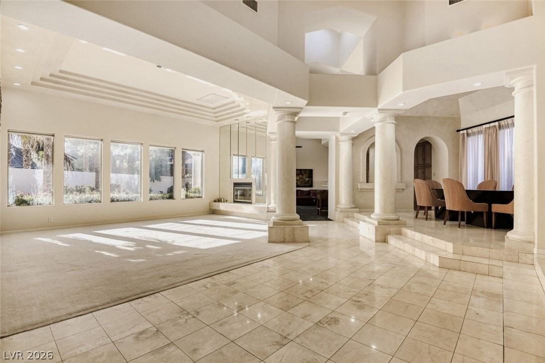 212 Dalmatian Ln - Photo 5 of 30