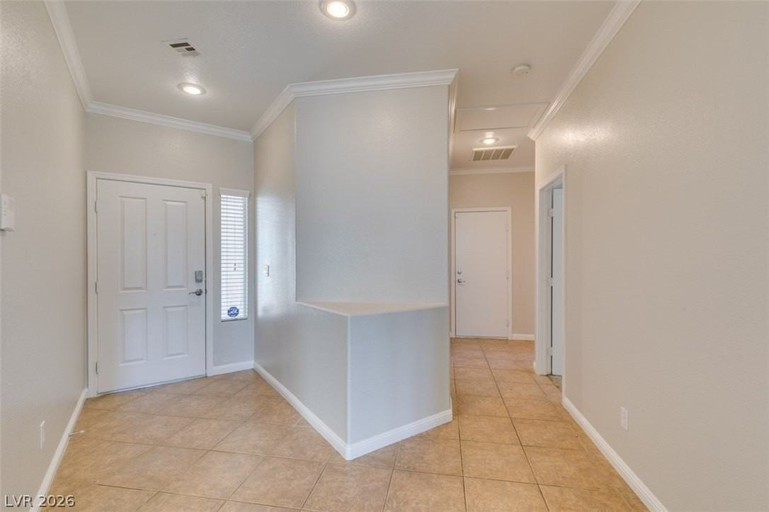 1209 Echo Beach Ave - Photo 6 of 32