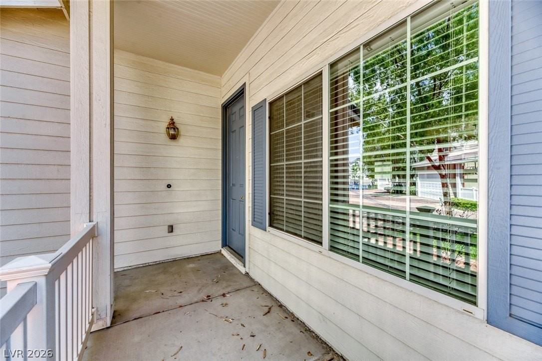 10289 Green Orchard Ct - Photo 5 of 50