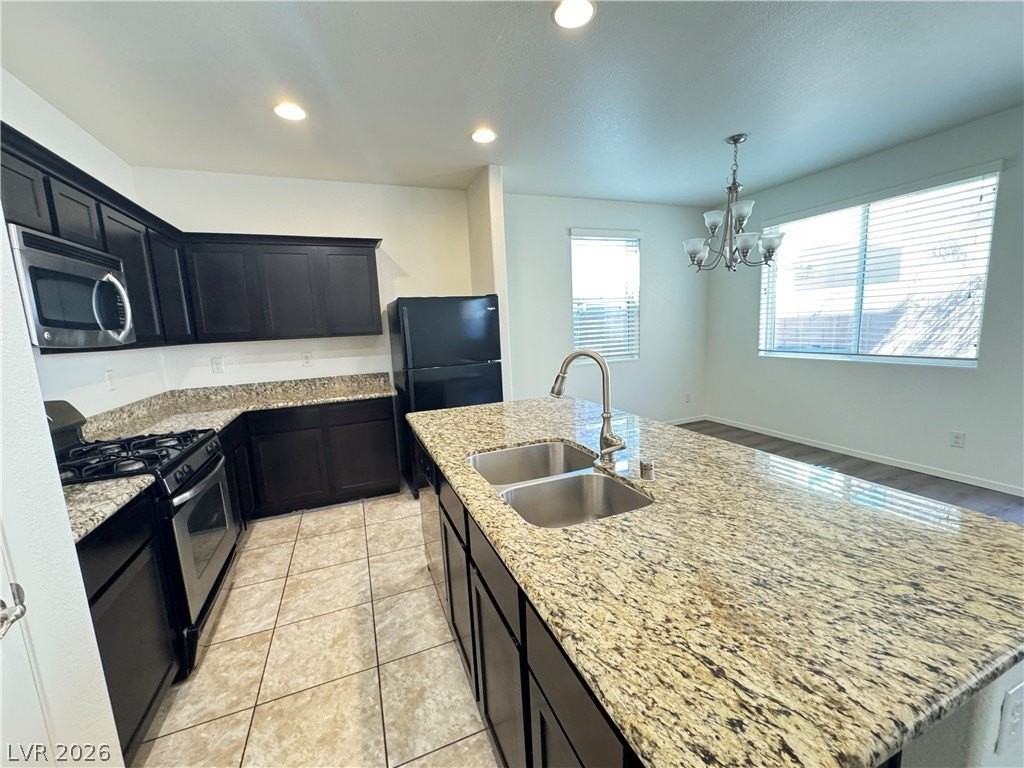 6208 Yankee Spring St - Photo 7 of 31