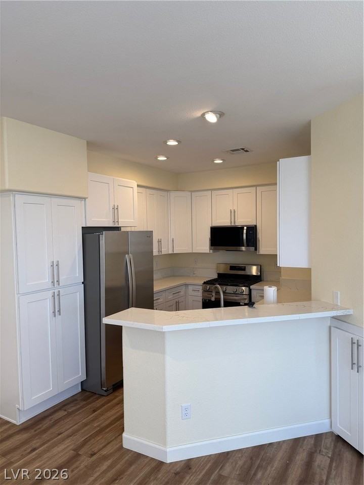 5721 Mount Athos St - Photo 2 of 21