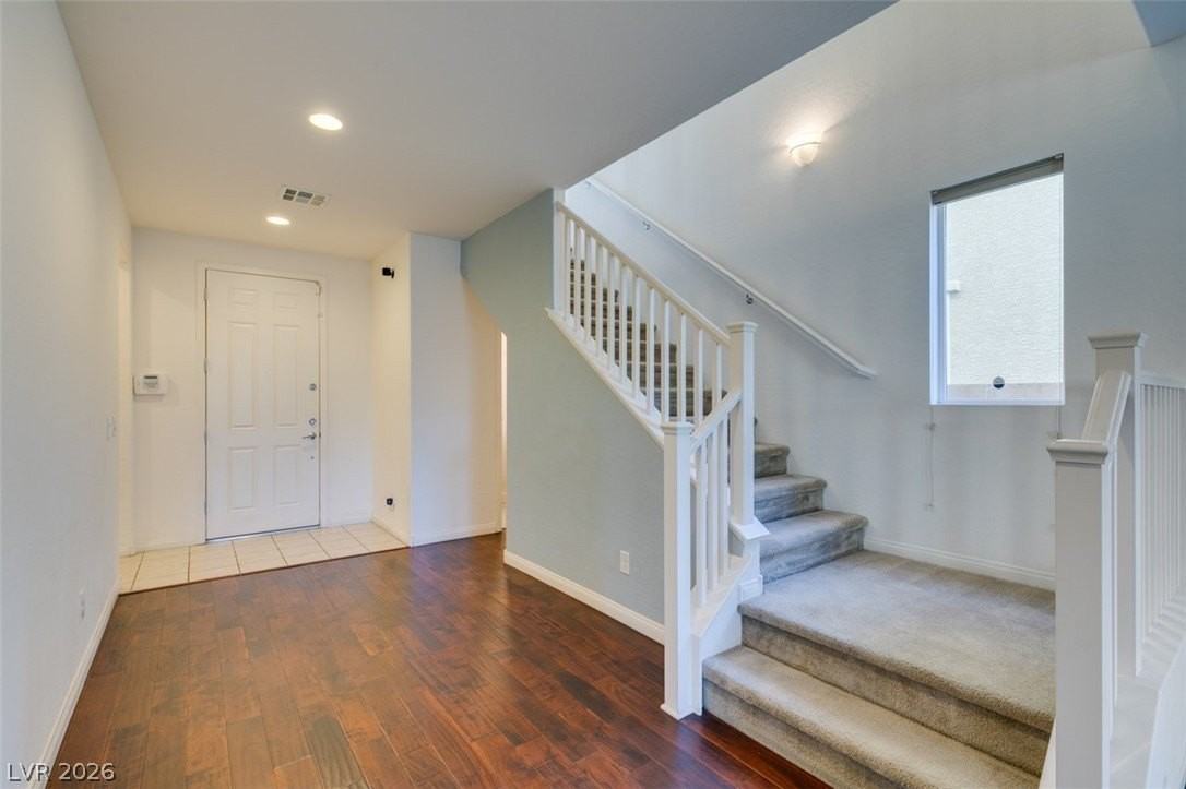 10465 Saddle Mountain St - Photo 6 of 50