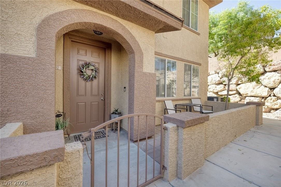 3975 Palm Beach St #102 - Photo 2 of 28