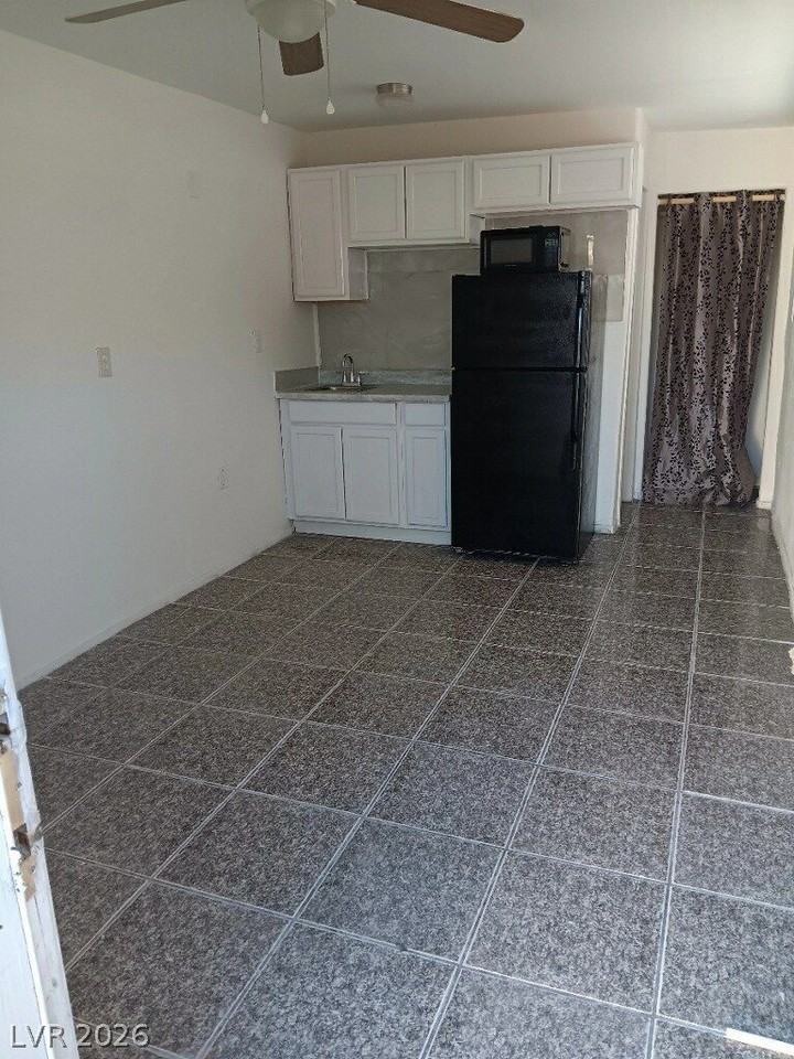 1708 Fairfield Ave #B - Photo 4 of 6