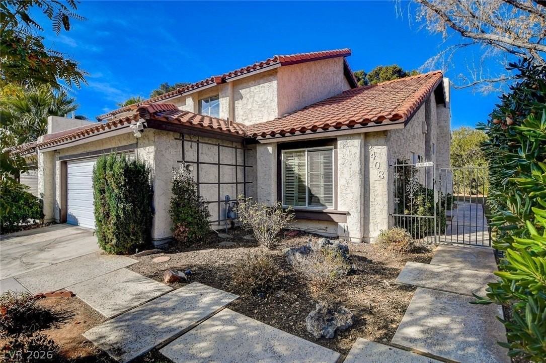 2408 El Cortez Ave - Photo 2 of 50