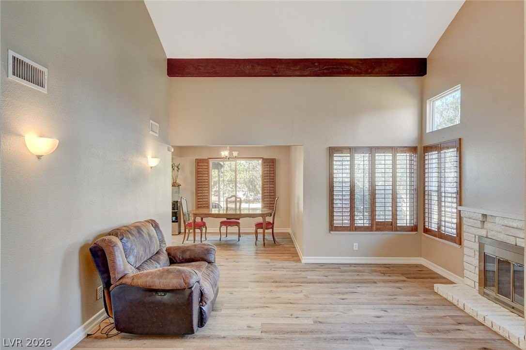 2408 El Cortez Ave - Photo 4 of 50