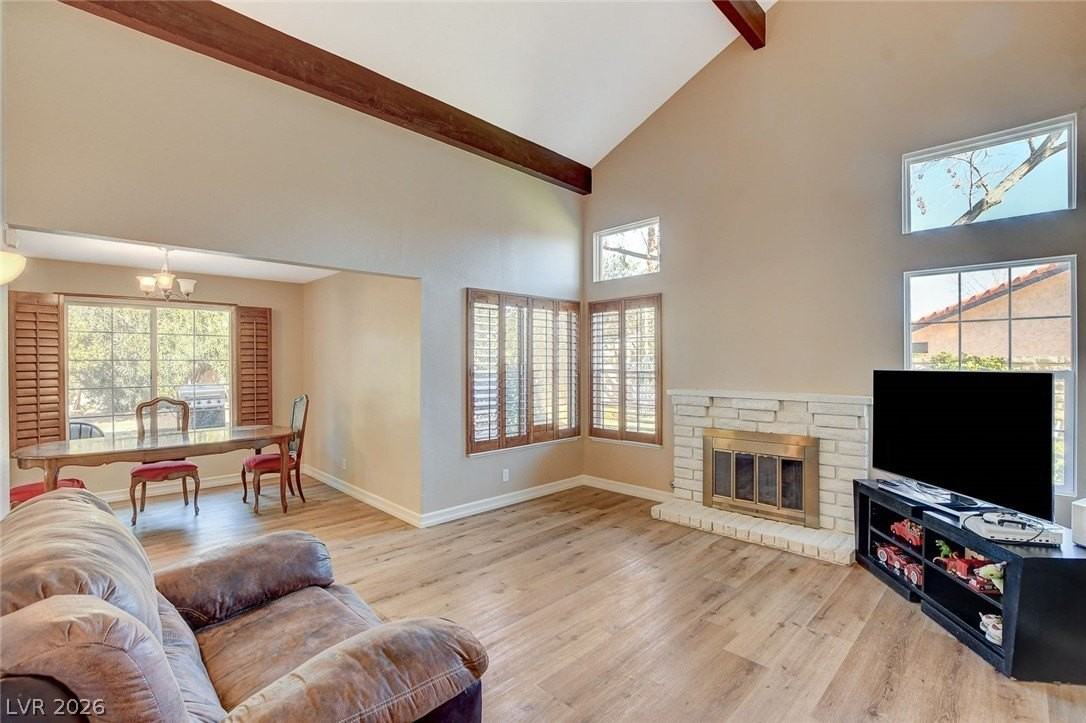 2408 El Cortez Ave - Photo 5 of 50