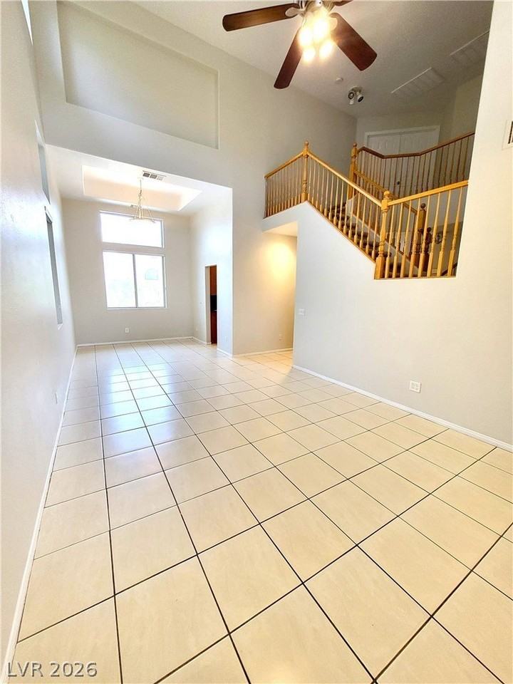 9318 Spellman Ct - Photo 5 of 39