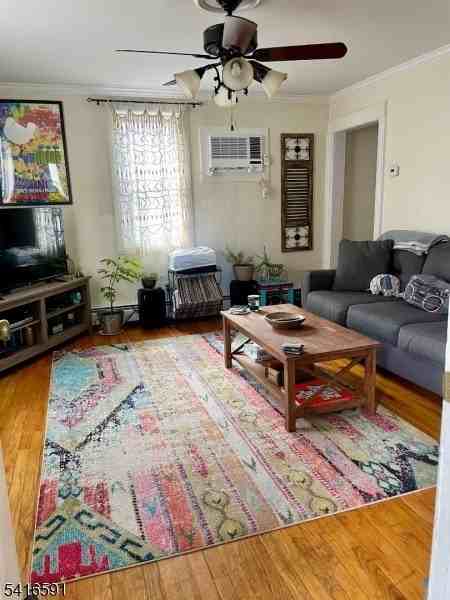 19 Cobb Pl - Photo 4 of 14