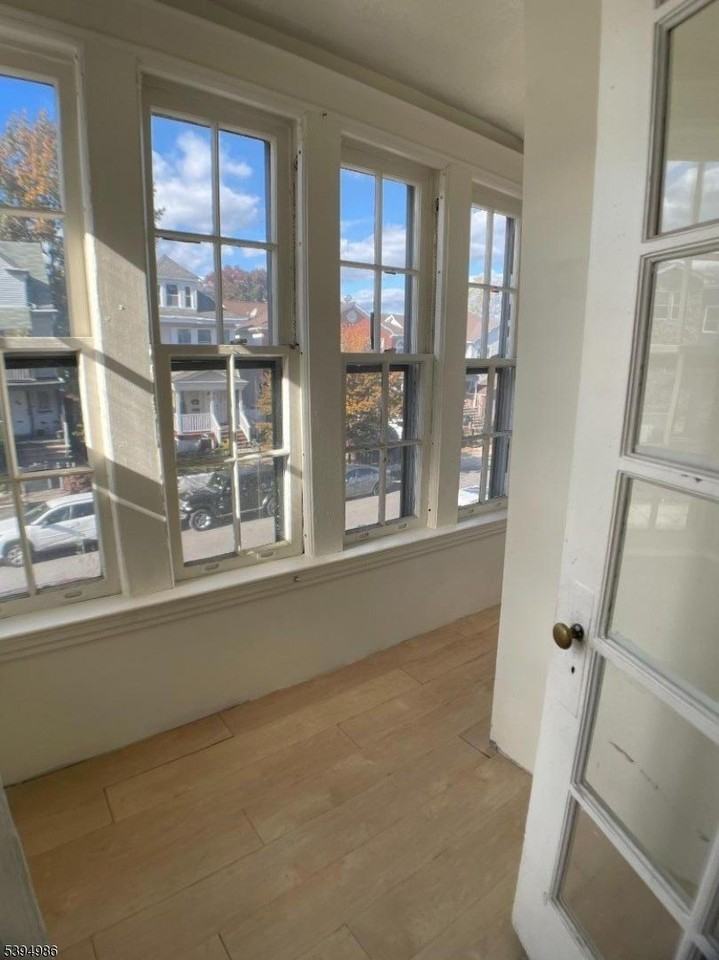 174 N 17th St #2 - Photo 7 of 14