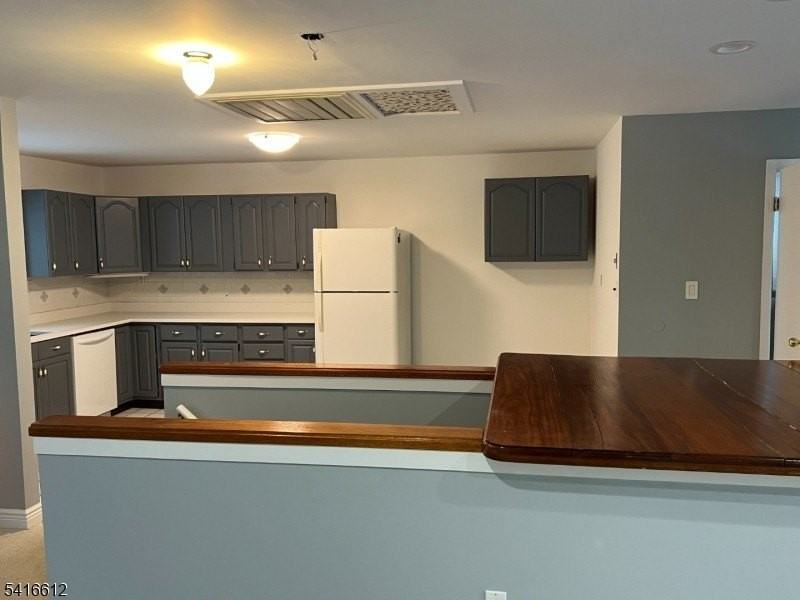 18 Montrose Ave #C - Photo 5 of 25