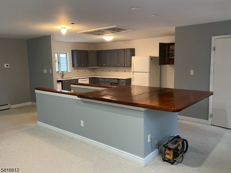 18 Montrose Ave #C - Photo 6 of 25