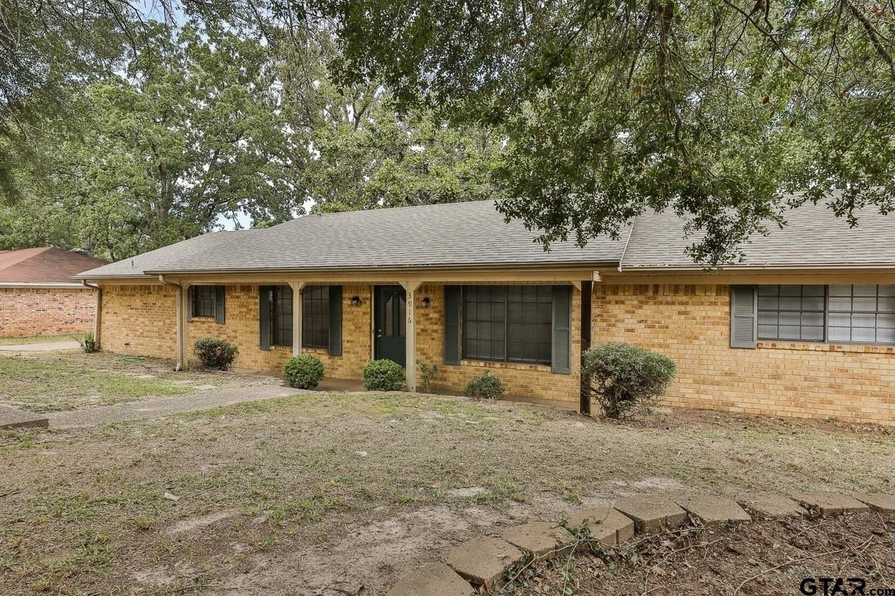 3916 Wakefield Dr - Photo 3 of 25