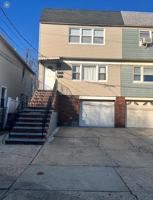 featured image of 105 Evergreen St #2