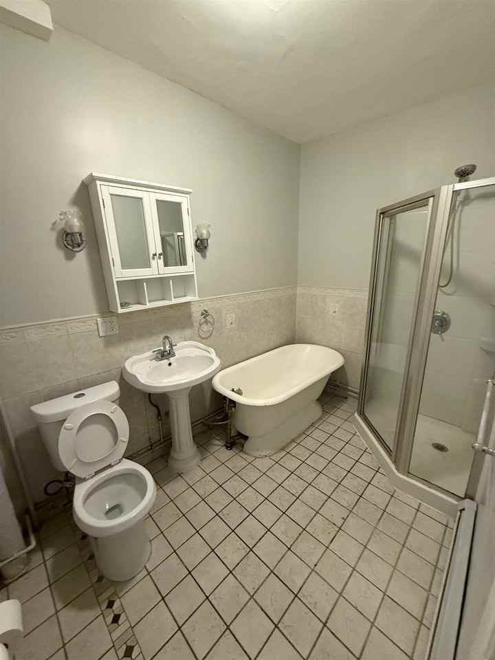 41 Harmon St #3 - Photo 7 of 19