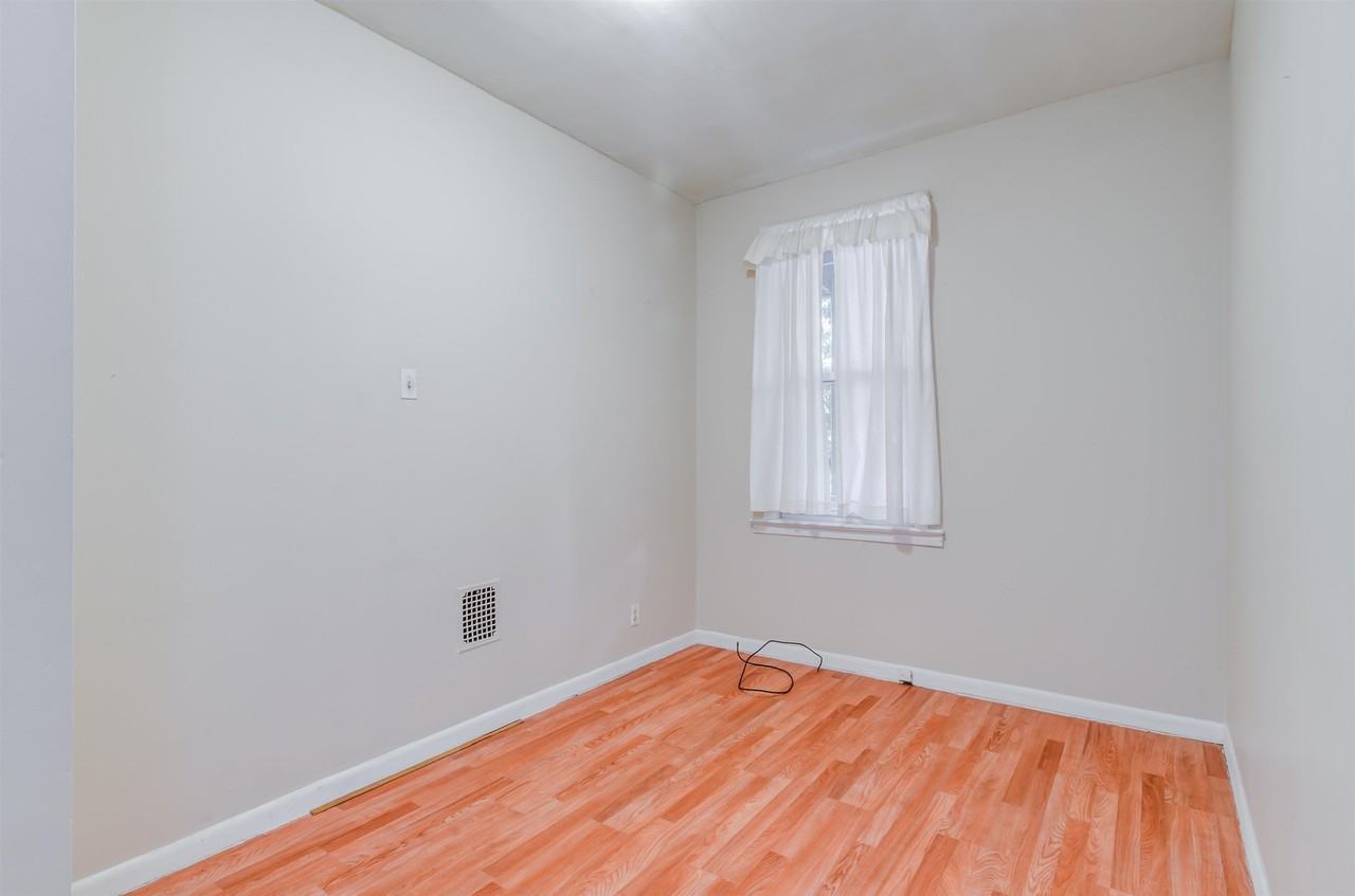 1234A John F Kennedy Blvd #1 - Photo 7 of 15