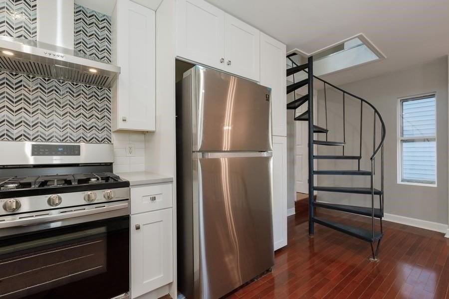 505 Palisade Ave #2 - Photo 3 of 23