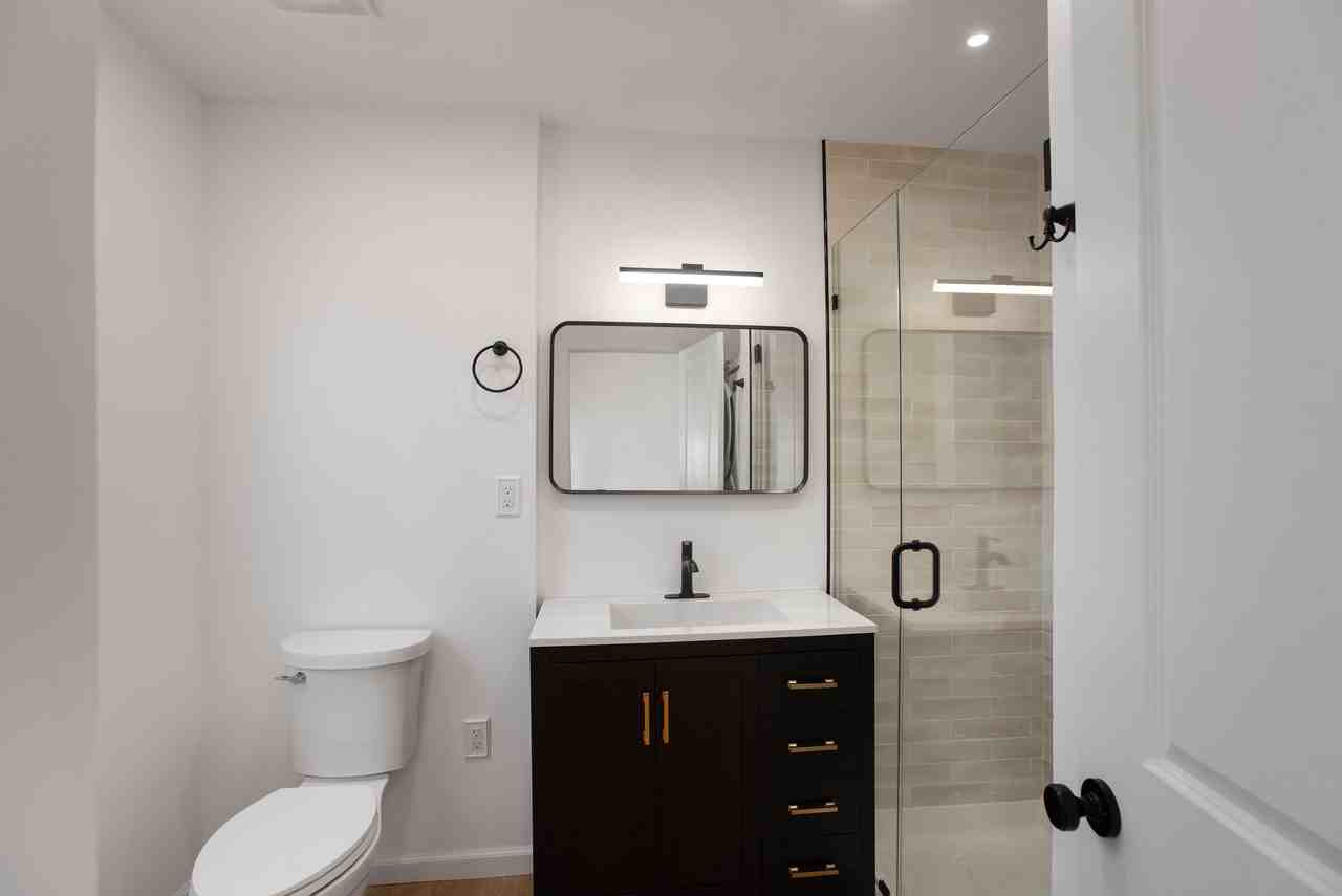 38 Ravine Ave #2 - Photo 3 of 17