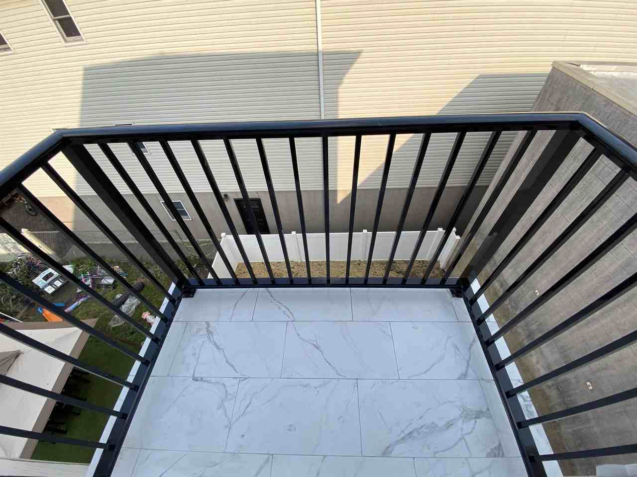 176 Avenue F #2 - Photo 5 of 43