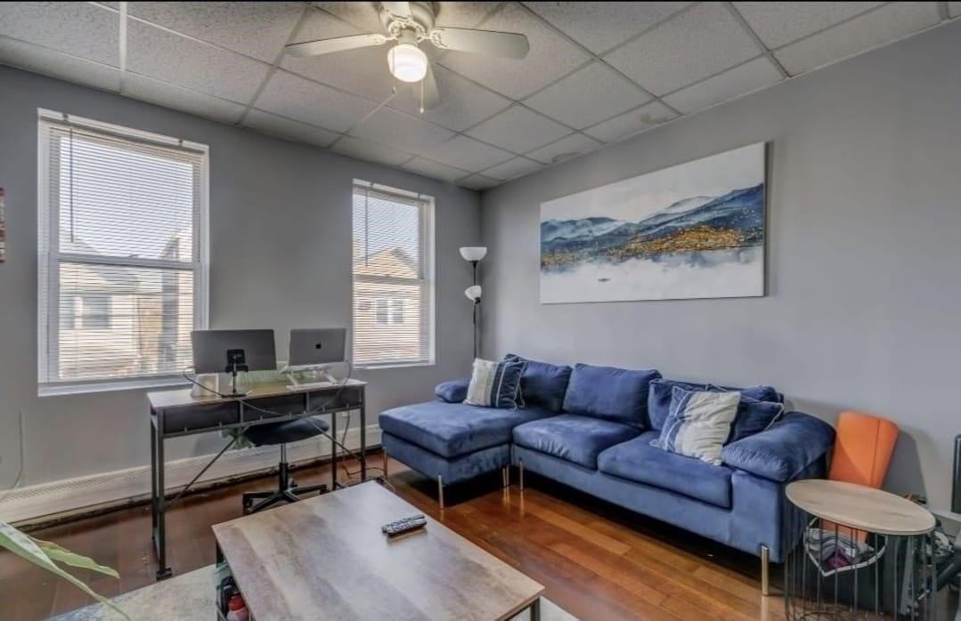 128 W 20th St #2R - Photo 6 of 9