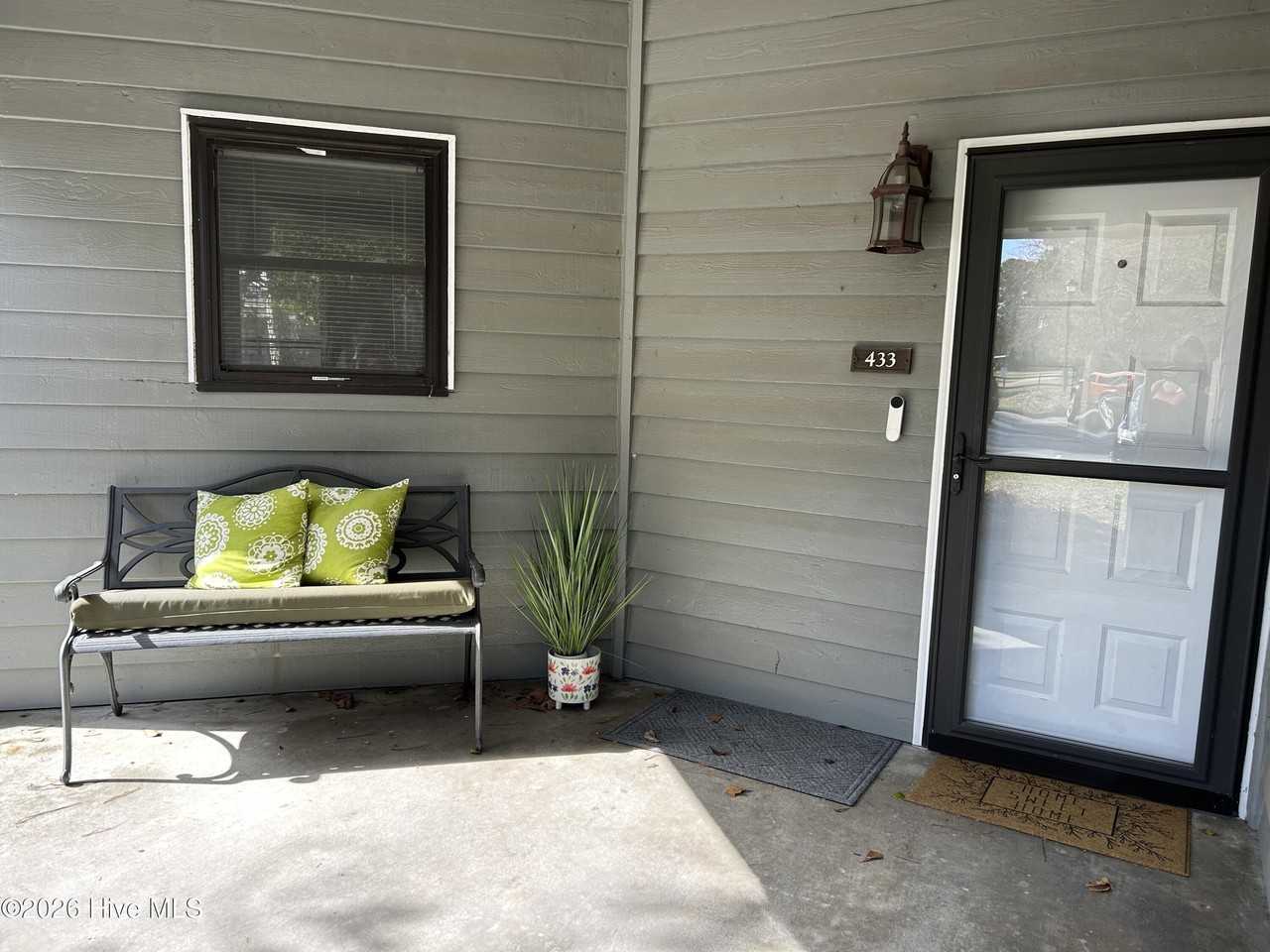 724 Azalea Dr Unit 433 - Photo 3 of 16