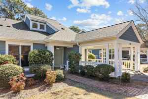 featured image of 269 N Knoll Rd