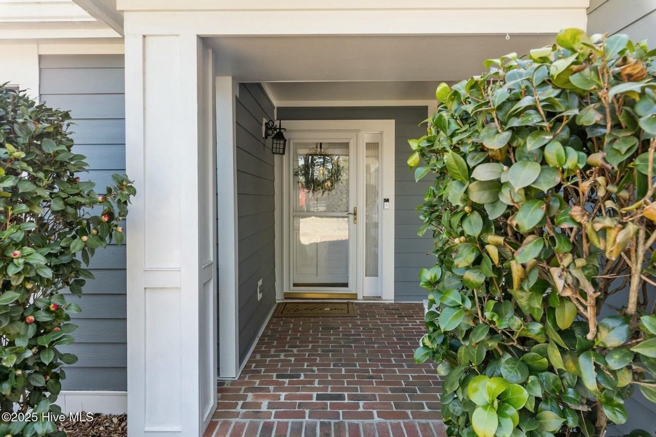 269 N Knoll Rd - Photo 4 of 35