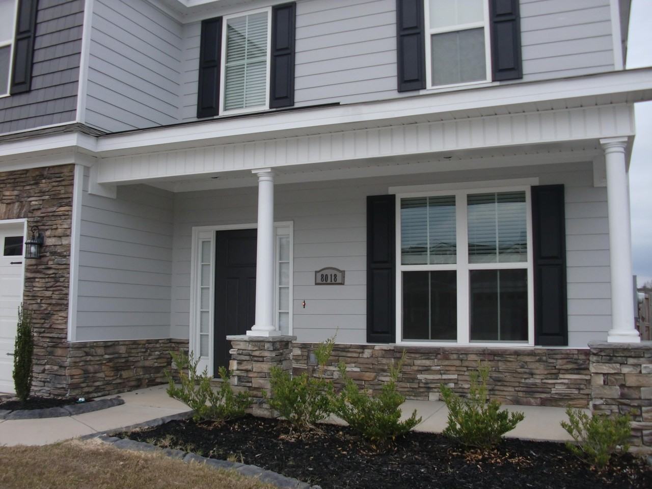 8018 Crawley St - Photo 2 of 13