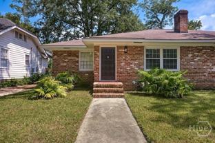 916 Maupas Ave - Photo 1 of 1