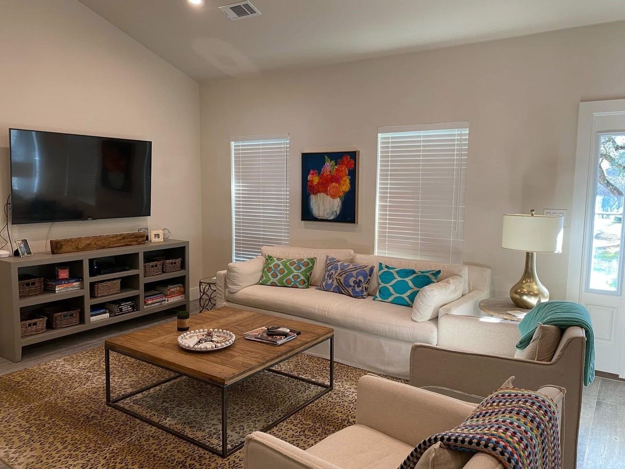 315 Bluebird Cir - Photo 3 of 11