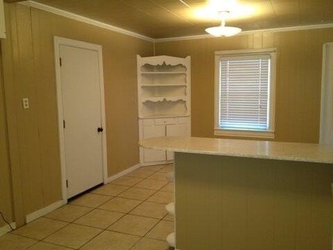 1713 23rd St - Photo 3 of 7