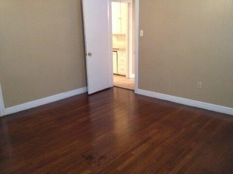 1713 23rd St - Photo 5 of 7