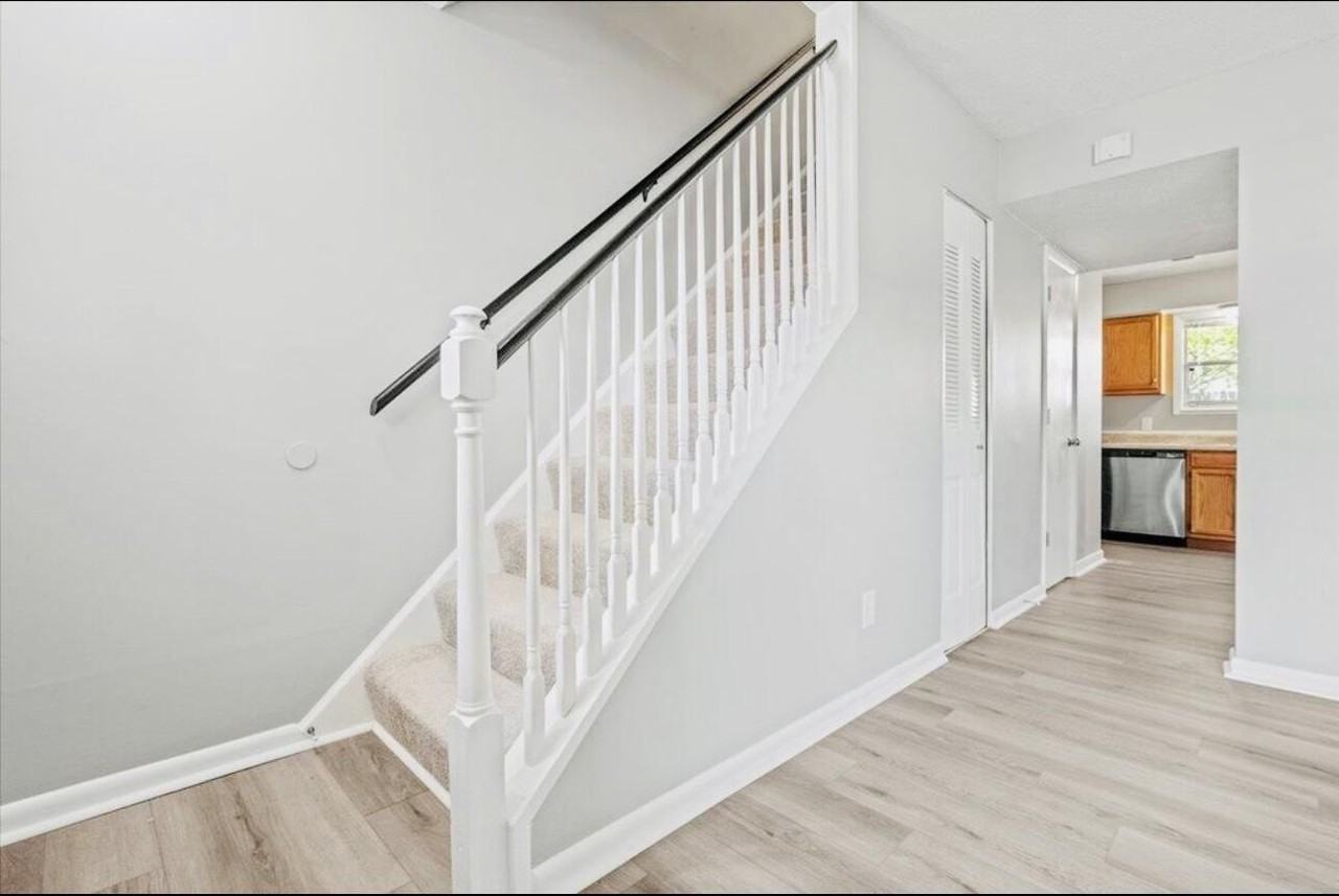 3500 Warwick Dr - Photo 4 of 21