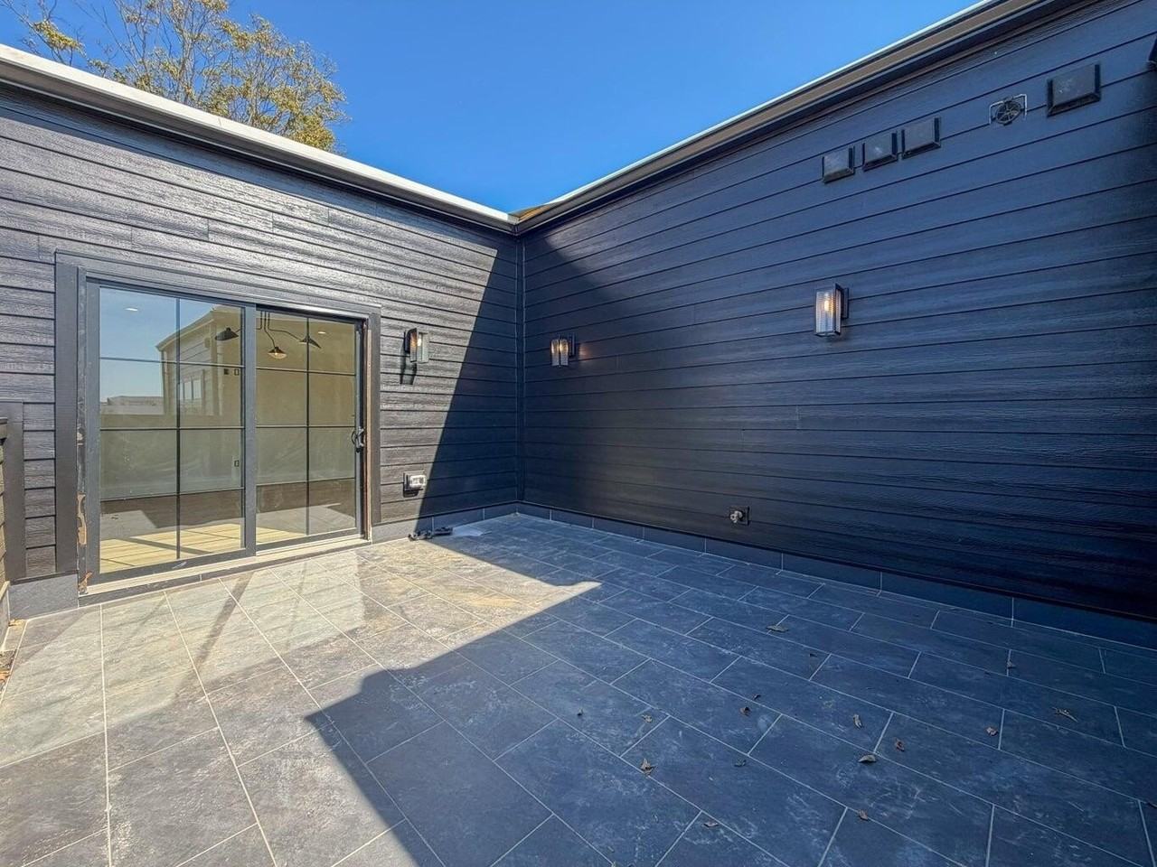 4161 Cocos Way - Photo 3 of 48