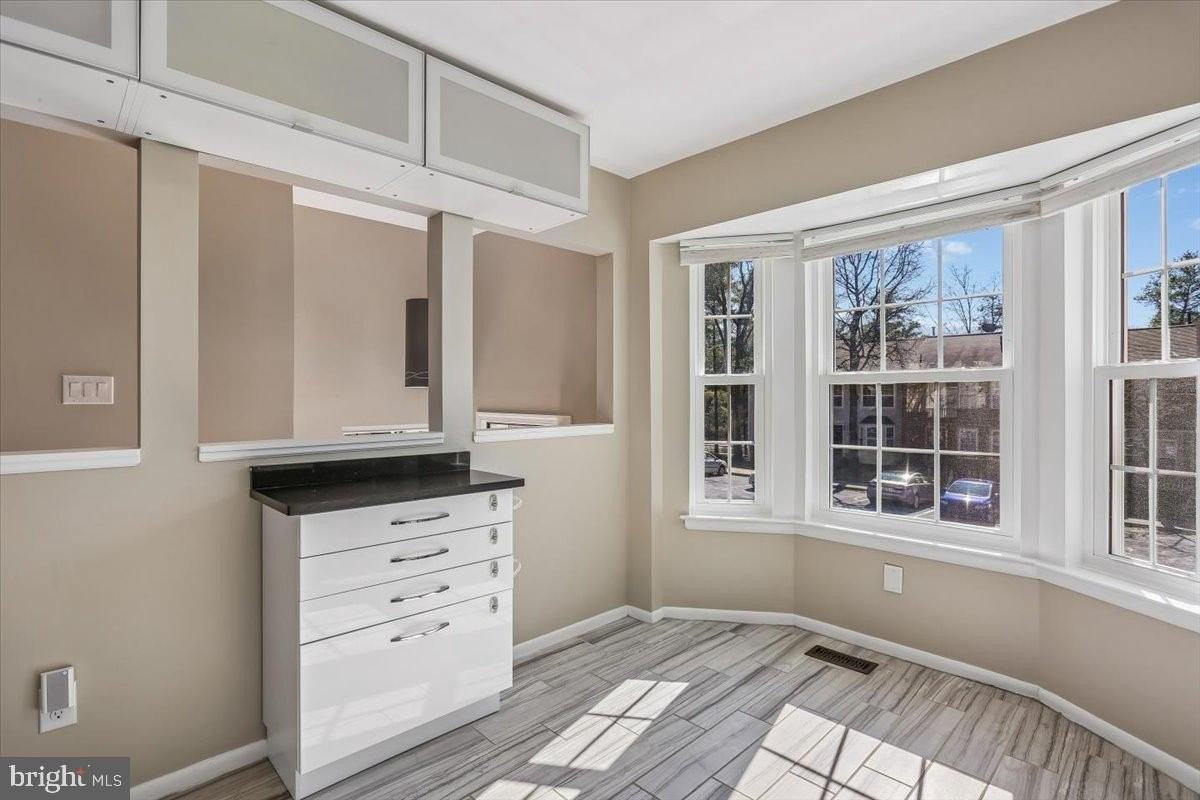 3 Cinzano Ct - Photo 4 of 28