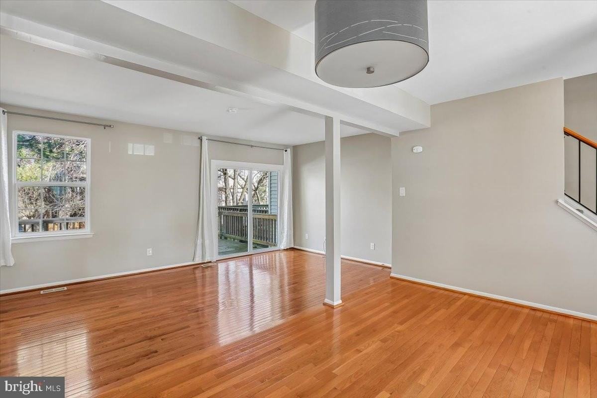 3 Cinzano Ct - Photo 5 of 28