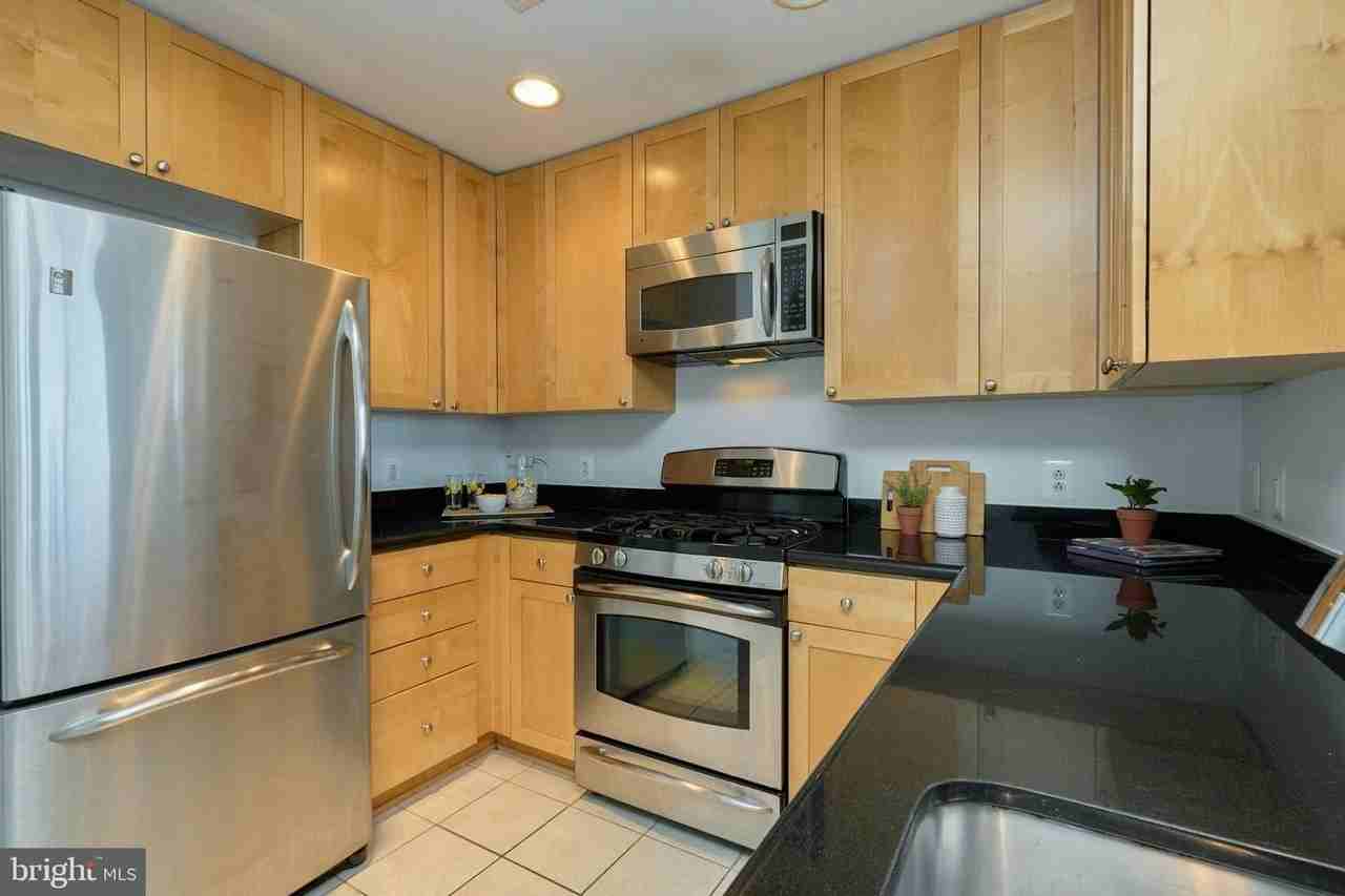 3650 S Glebe Rd - Photo 6 of 50