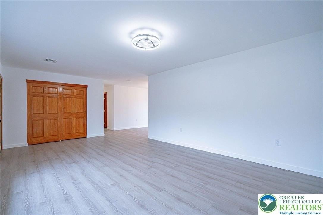 3442 Hickory Cir - Photo 7 of 34