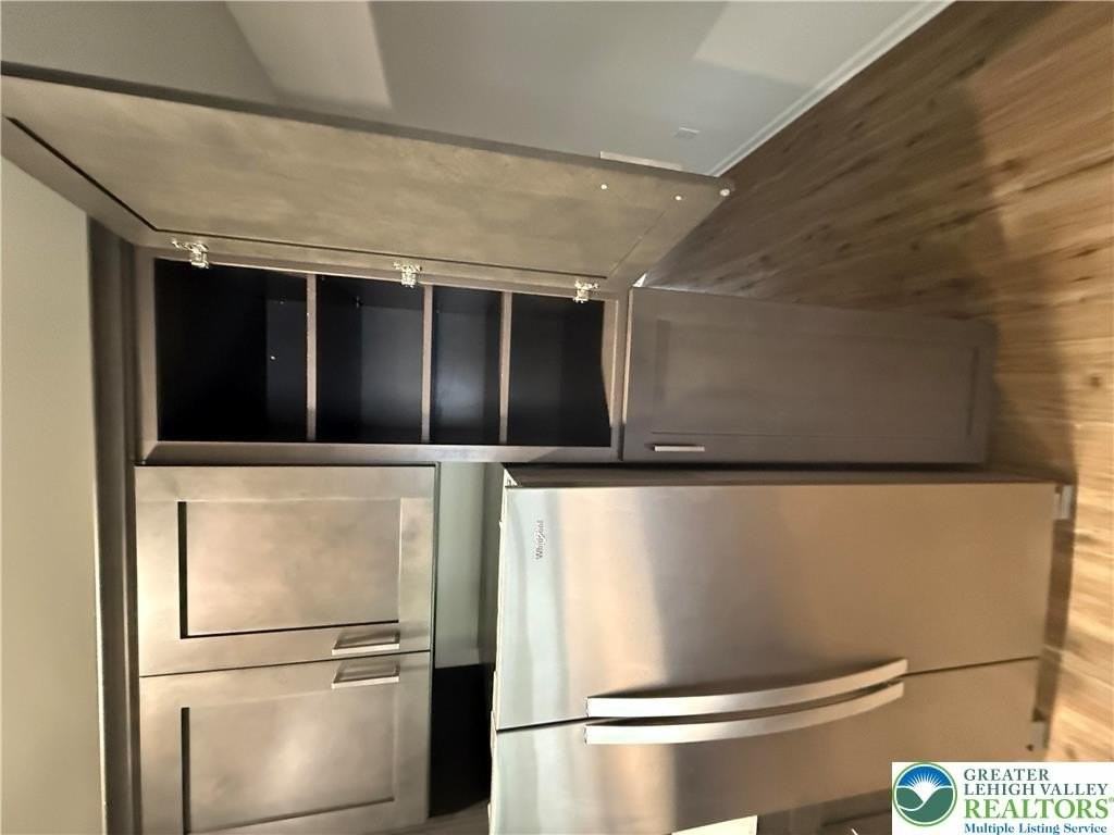 1036 Blake St Apt 101 - Photo 4 of 12