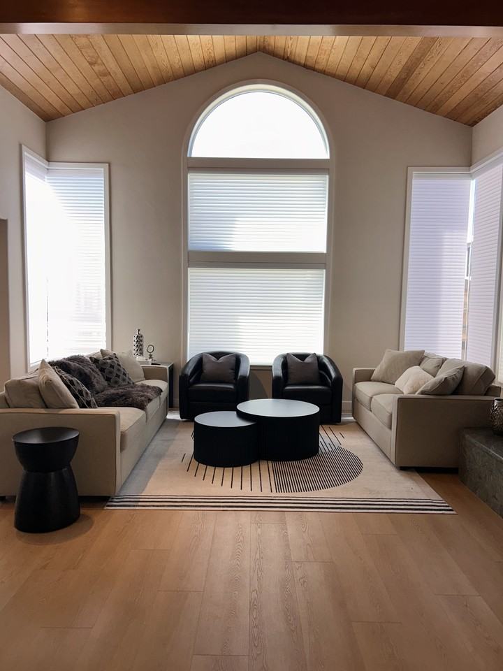 3740 Ocean Dr #1 - Photo 3 of 38