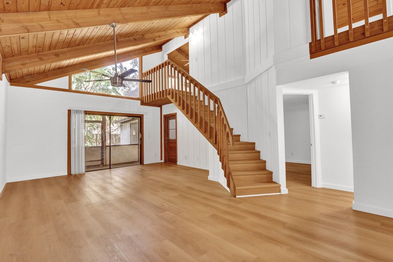 100 Sparrow Dr #1 - Photo 5 of 36