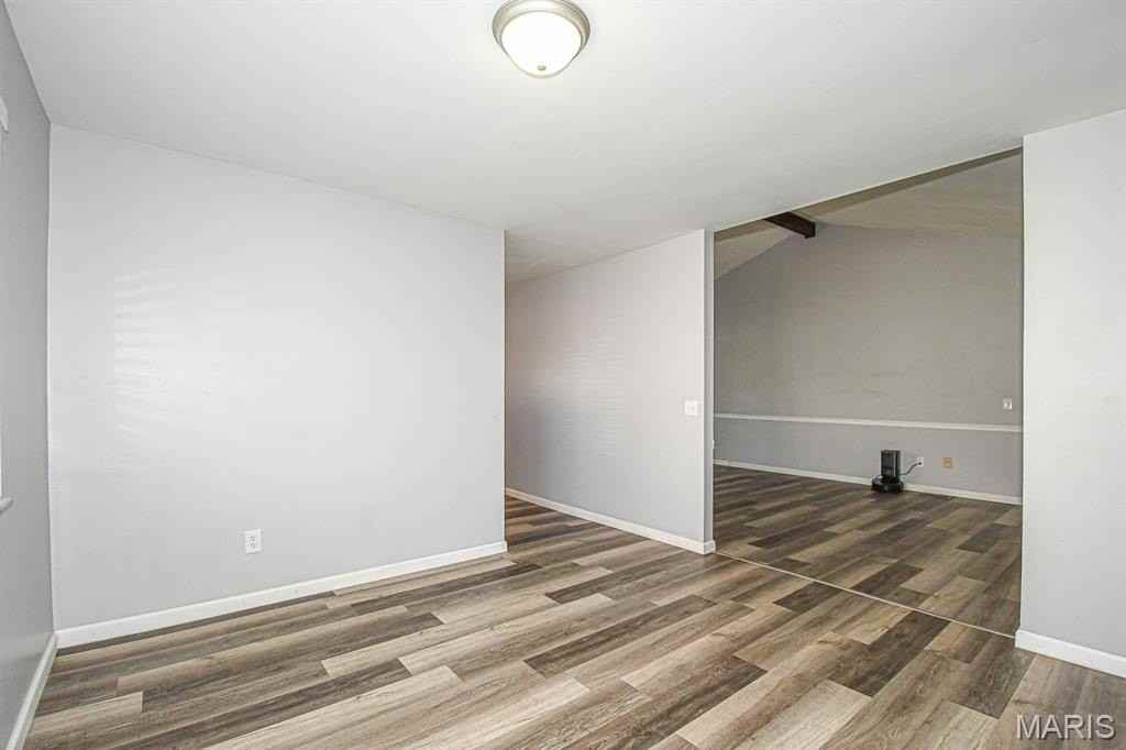 2211 Aileswick Dr - Photo 5 of 23