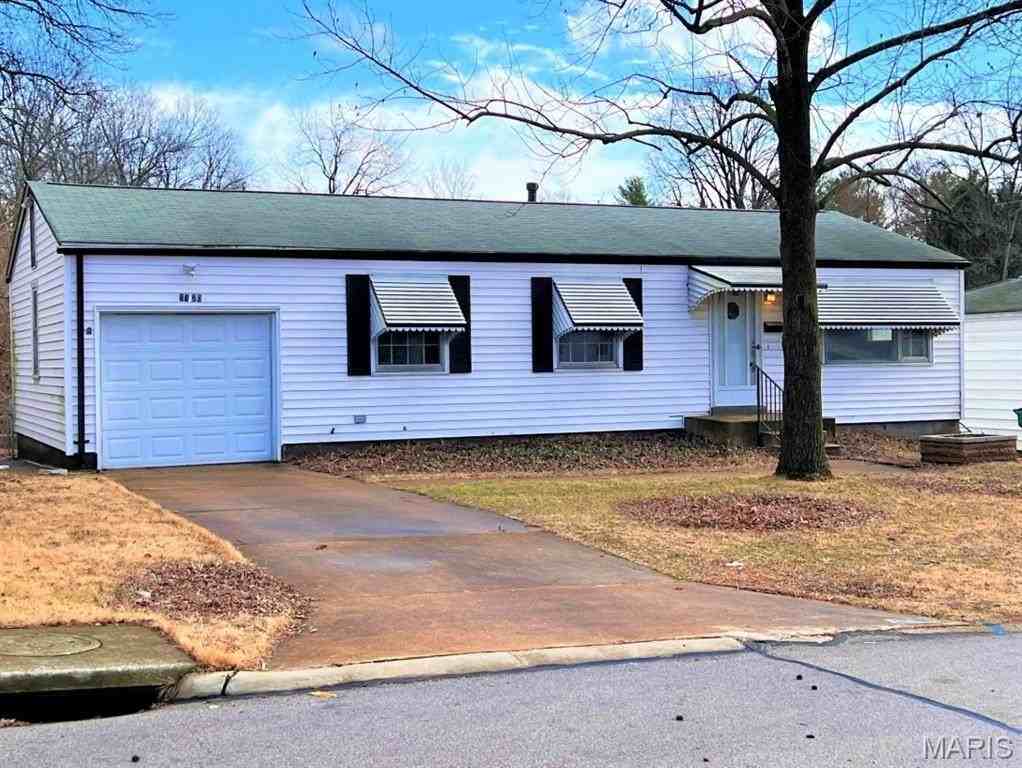 9720 Gloucester Dr - Photo 2 of 25